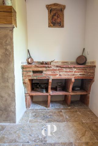 Garganvillar (82100) Maison de Maître avec Cour et Gîte au Coeur de la Lomagne
