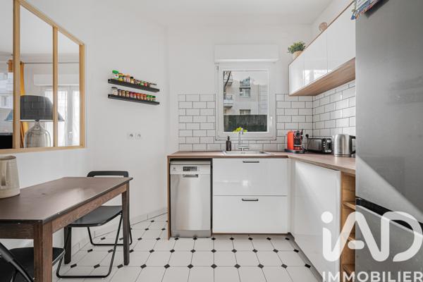 Appartement à vendre 2 pièces 49 m² Courbevoie