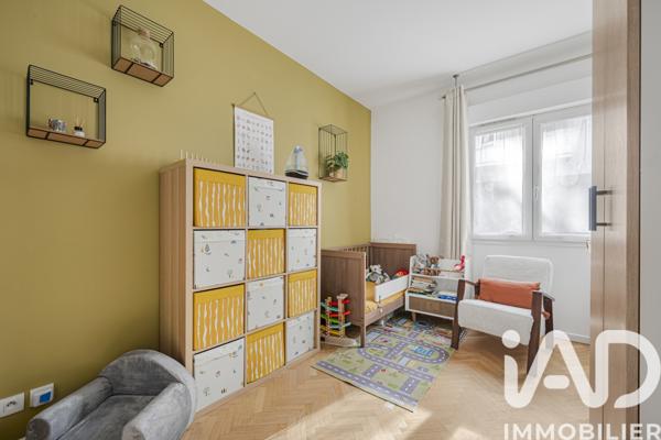 Appartement à vendre 2 pièces 49 m² Courbevoie