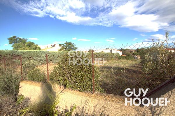 Terrain à bâtir 1043 m2 - Libre de tout constructeur.