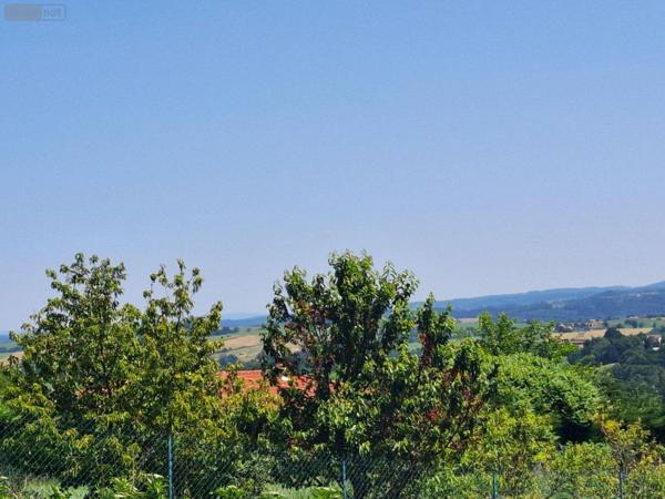 Terrain à Batir à vendre à Aulhat-Saint-Privat dans le Puy-de-Dôme (63500), ref : 2025-45-2025159