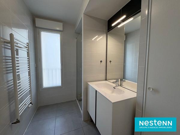 STUDIO de 29.42m² avec cave et garage fermé en sous-sol situé à Vaulx-en-Velin