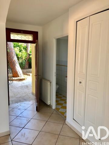 Location appartement 3 pièces 81 m² Ollioules