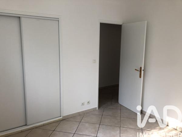 Location appartement 3 pièces 81 m² Ollioules
