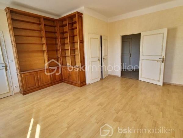 Appartement de 250 m²
