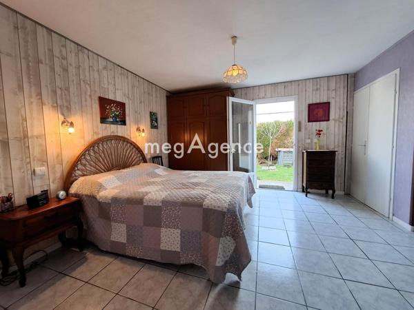 Maison à AUREILHAN, 65800 - 7 pièces 220m²