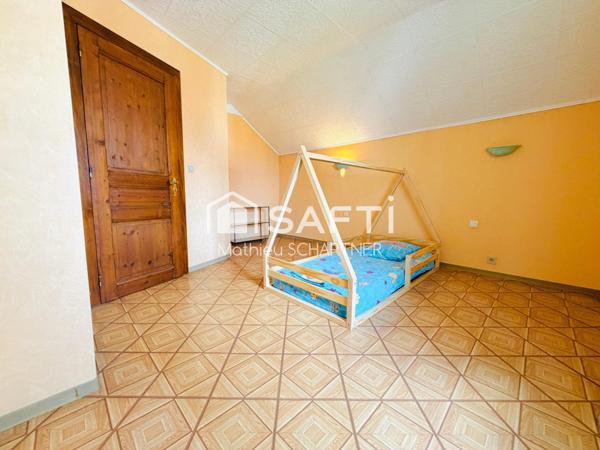 Maison - 5 pièces - 115m²