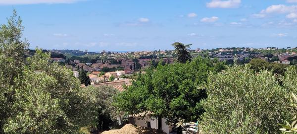 Allauch (13190) RARE: ALLAUCH TERRAIN DE 4395 M² AVEC PERMIS .