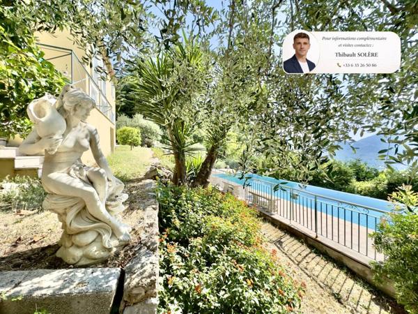 Maison à vendre 5 pièces de 245 m²