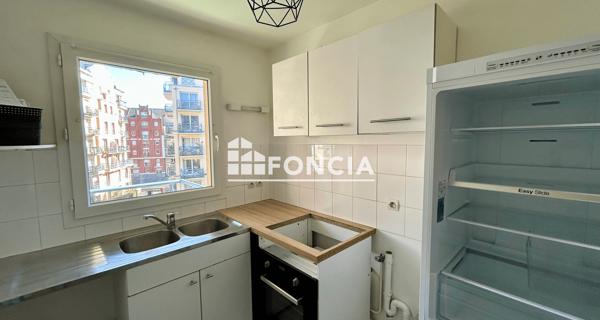 Location Appartement 2 pièces 44.16 m² - Lille 59800