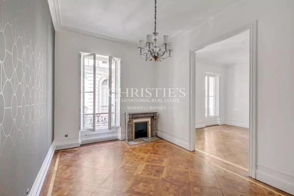 Jardin Public – Élégant appartement de 126 m² avec patio