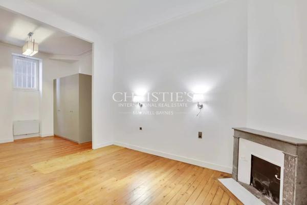 Jardin Public – Élégant appartement de 126 m² avec patio