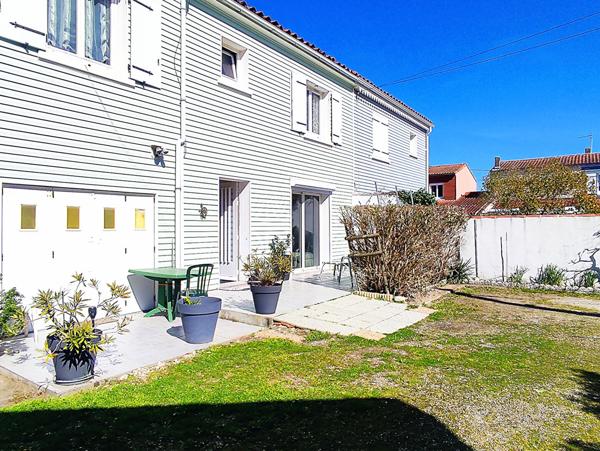 A VENDRE - CHATELAILLON PLAGE - Maison familiale 4 Chambres - Jardin - Garages