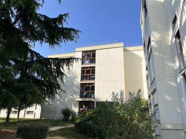 Appartement à CHILLY-MAZARIN, 91380 - 3 pièces 63m²