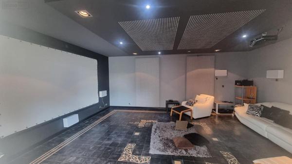 Propriete à vendre à Fougères en Ille-et-Vilaine (35300), ref : 2808   
CENTRE VILLE