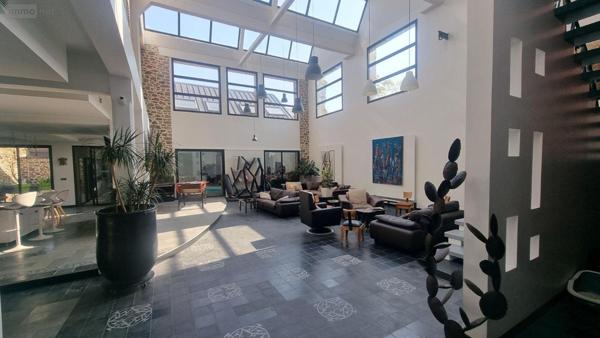 Propriete à vendre à Fougères en Ille-et-Vilaine (35300), ref : 2808   
CENTRE VILLE