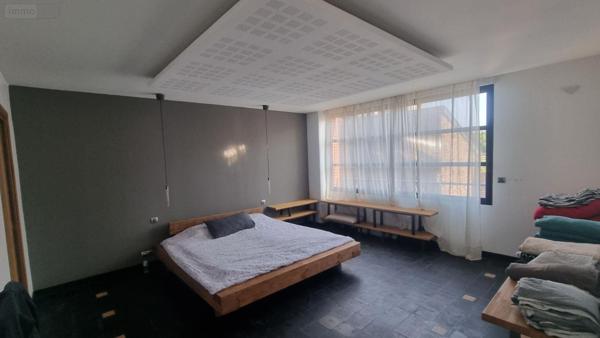 Propriete à vendre à Fougères en Ille-et-Vilaine (35300), ref : 2808   
CENTRE VILLE