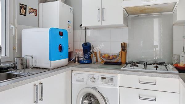 EXCLUSIVITÉ - NANTES SAINT-FÉLIX / Appartement deux pièces avec balcon, ascenseur et garage boxé