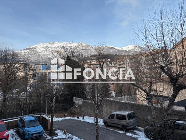 Location Appartement 2 pièces 59.3 m² - 30 RUE DE VALSERRES Gap 05000