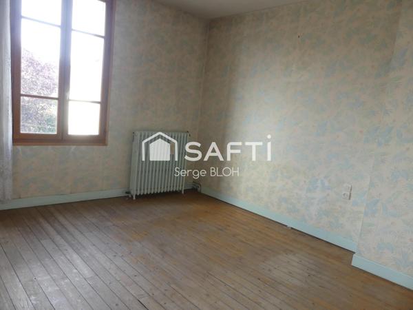 Maison 4 pièces, secteur résidentiel