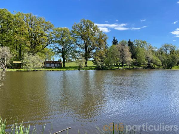 Vente
                Terrain32765 m² - vesdun (18360)