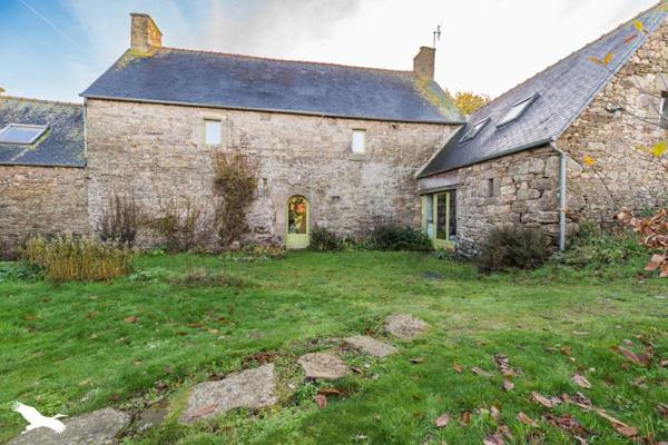 Maison à vendre |  Bégard |  14 pièces | 346 m²