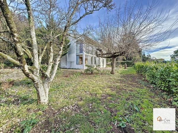 Maison 2 appartements sur terrain de 1070m²