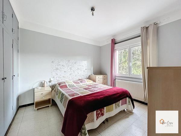 Maison 2 appartements sur terrain de 1070m²