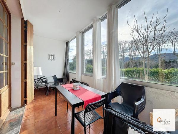 Maison 2 appartements sur terrain de 1070m²