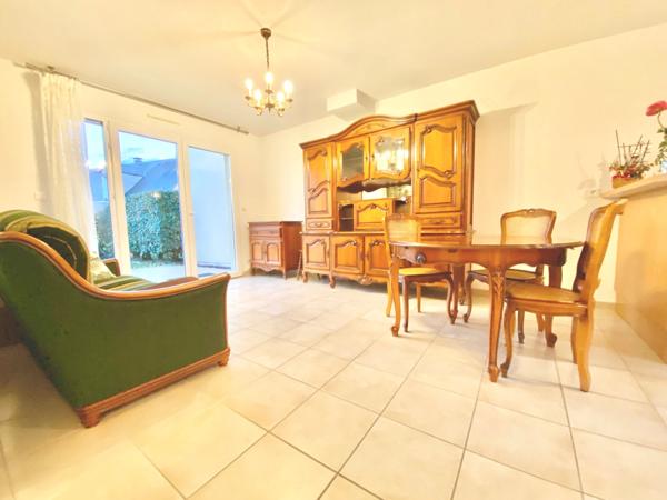 Agréable Maison de plain-pied - Jardin - Place de Parking - Calme - Résidence Senioriales - Gardien - Commerces à pieds -