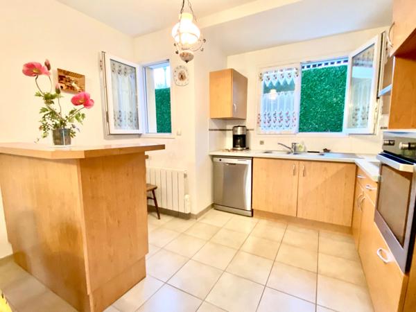 Agréable Maison de plain-pied - Jardin - Place de Parking - Calme - Résidence Senioriales - Gardien - Commerces à pieds -