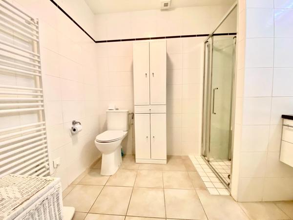 Agréable Maison de plain-pied - Jardin - Place de Parking - Calme - Résidence Senioriales - Gardien - Commerces à pieds -