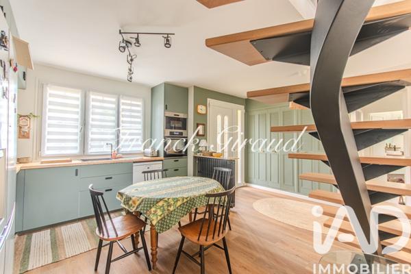 Maison à vendre 5 pièces 146 m² Saint-Michel-sur-Orge