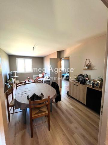 Appartement à ANDREZE, 49600 - 2 pièces 60m²