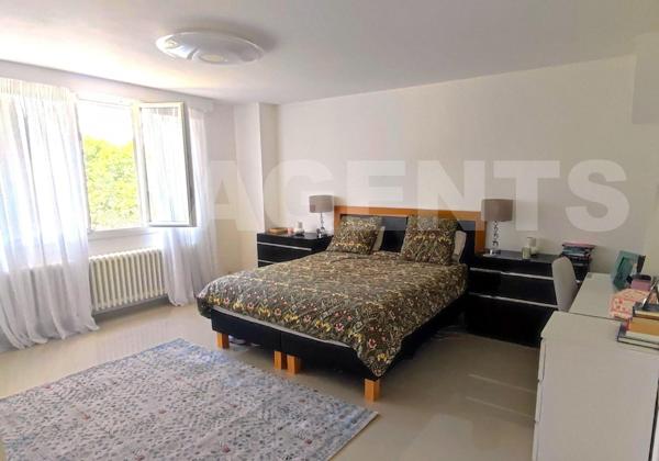 maison calme, 6 pièces , 194 m2