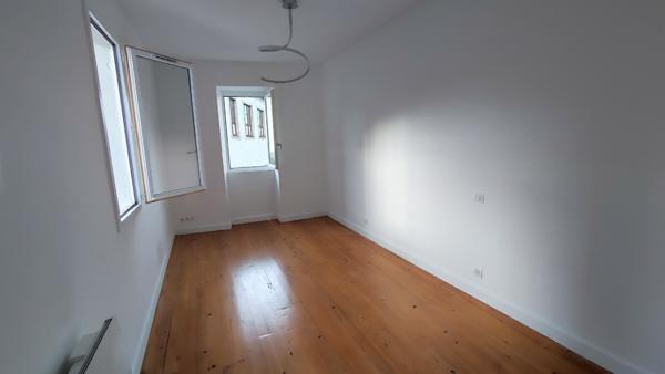 Moumour (64400) Maison de village en pierre - 5 min d'Oloron