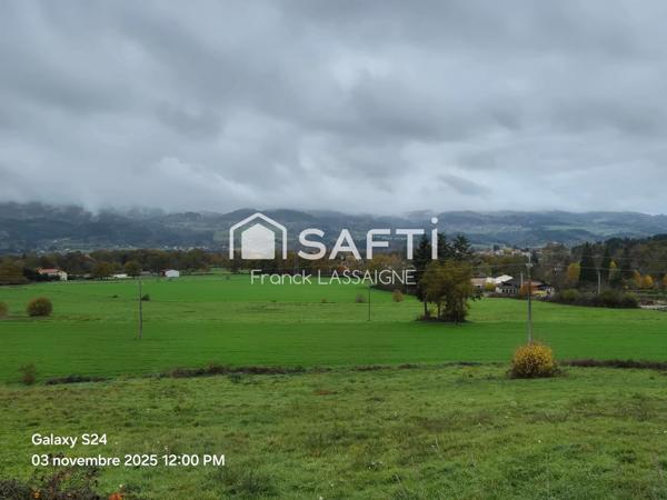 Terrain à batir à 2mn du centre ville d'Ambert