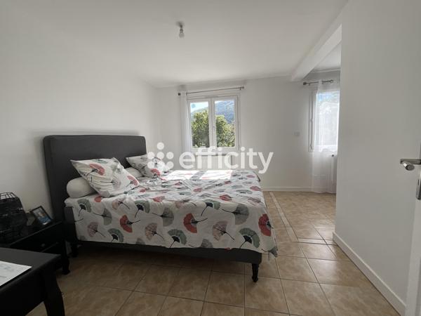 Maison 6 pièces - 206 m²