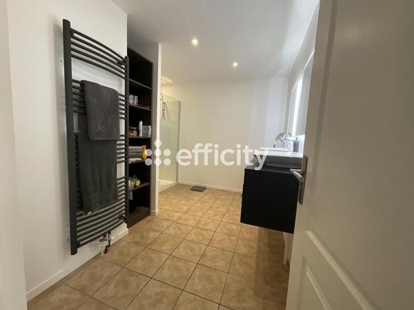 Maison 6 pièces - 206 m²