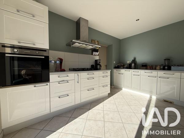 Maison à vendre 7 pièces 140 m² Ploemel