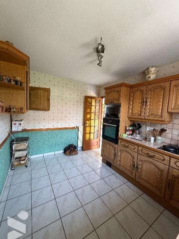 A SAISIR SEMOY quartier calme Maison d'habitation d'environ 92 m² avec combles aménageables