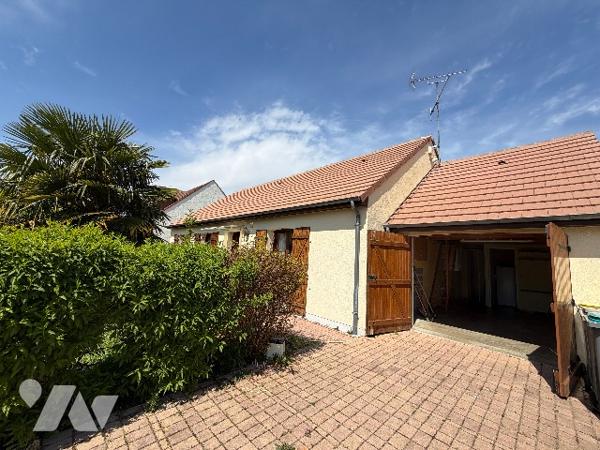 A SAISIR SEMOY quartier calme Maison d'habitation d'environ 92 m² avec combles aménageables