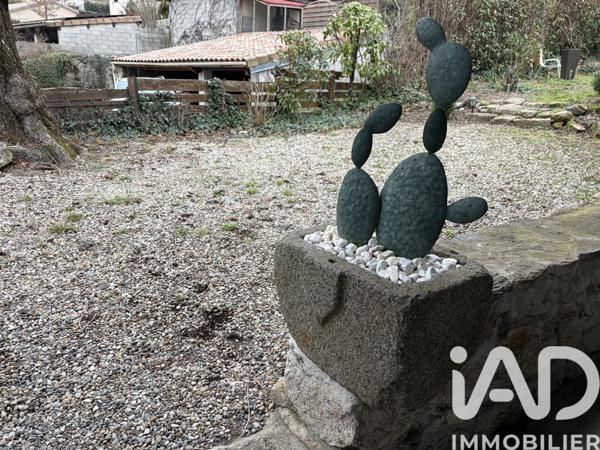 Maison à vendre 7 pièces 95 m² Thueyts