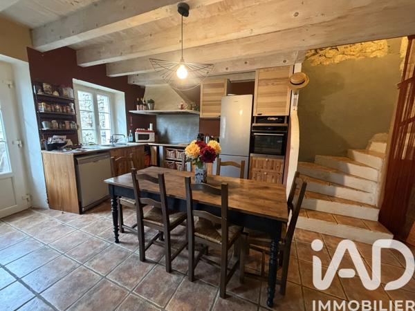 Maison à vendre 7 pièces 95 m² Thueyts