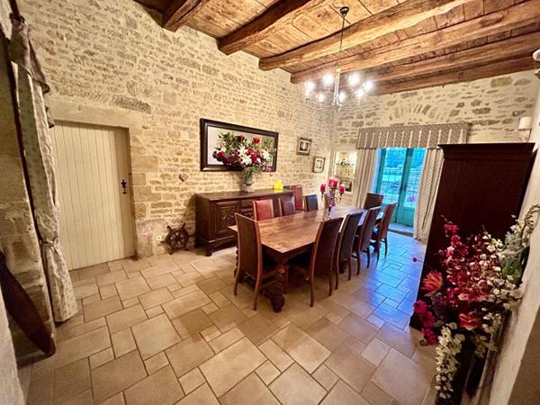 Demeure de prestige Saint Hilaire Des Loges 15 pièce(s) 351.33 m2