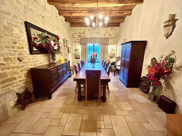 Demeure de prestige Saint Hilaire Des Loges 15 pièce(s) 351.33 m2