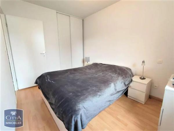 Appartement à louer 2 pièces 48.69m² Preignan (32810)