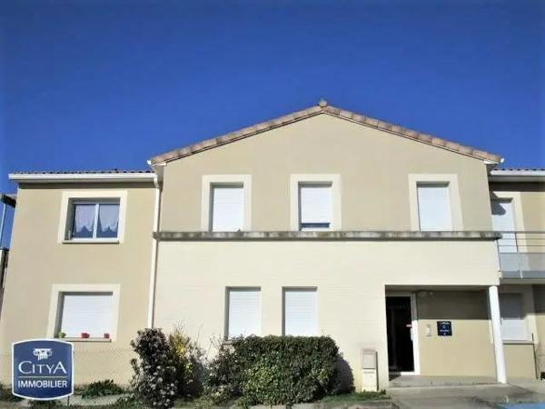Appartement à louer 2 pièces 48.69m² Preignan (32810)