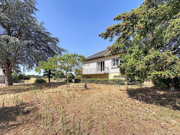 Maison Verrieres En Anjou 103 m2