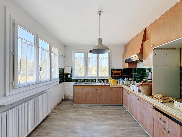 Maison Verrieres En Anjou 103 m2